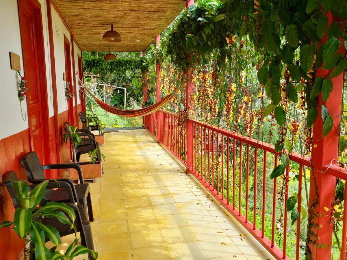 Lodge Paraiso Verde La Linda ภายนอก รูปภาพ